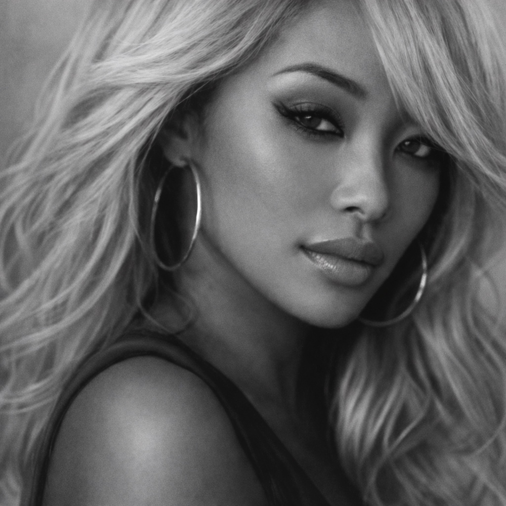 Black and white portrait of Deja Storm